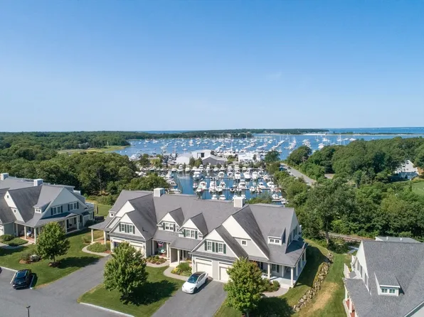 1090 Shore Rd #4, Bourne, MA 02532