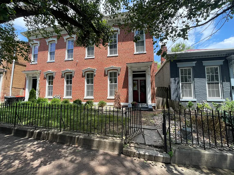 E Washington St — Photo 23