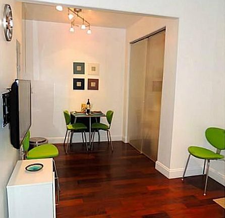 4th image of 526 15th St APT 6