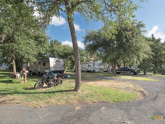 5th image of 263 Timber Ln