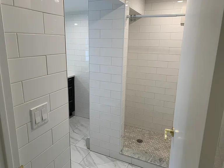 24 Hall Ave — Photo 11