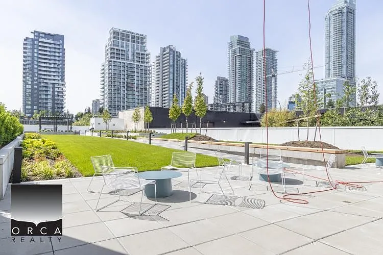 2425 Alpha Ave #606 — Photo 31