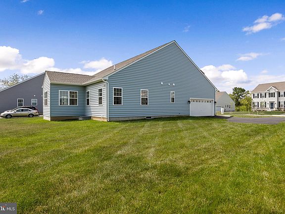 4th image of 177 Green Forest Dr