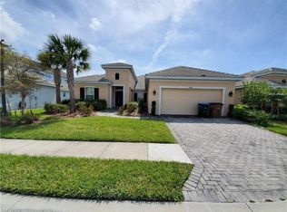 2748 Lambay Ct, Cape Coral, FL 33991