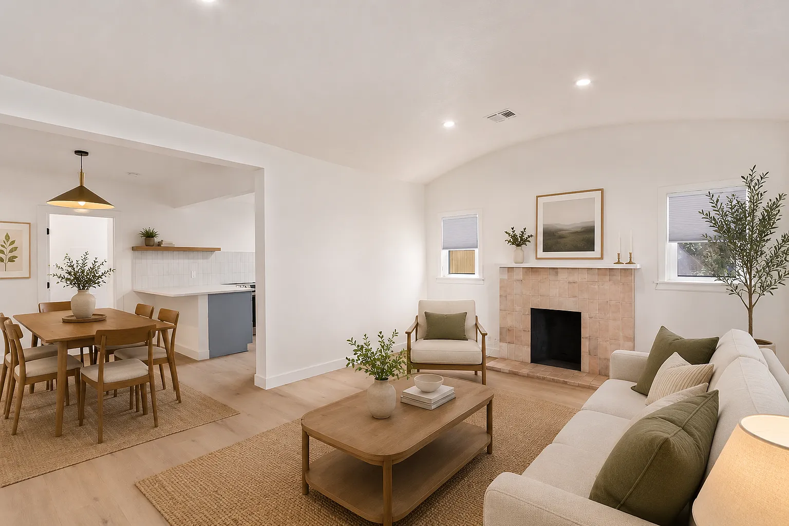 2 bed, 940 sqft, $2,350 — Photo 2