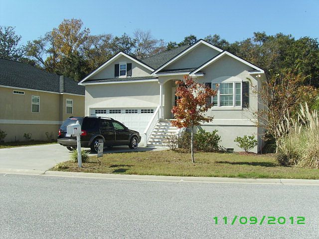 1st image of 52 Greyfield Dr