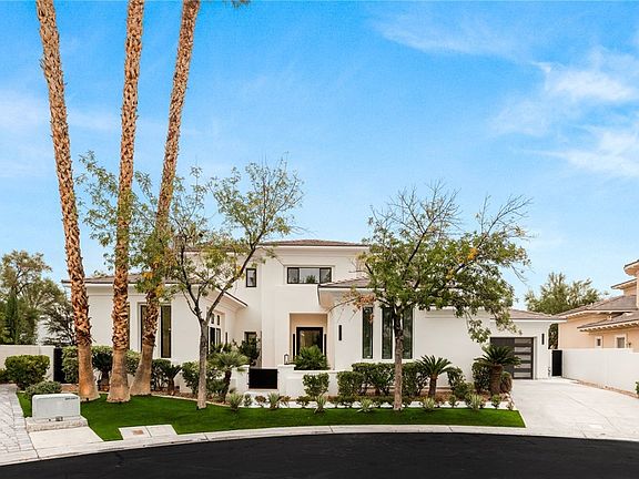 3rd image of 204 Luxaire Ct
