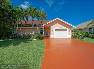 610 NW 206th Ave, Pembroke Pines, FL 33029