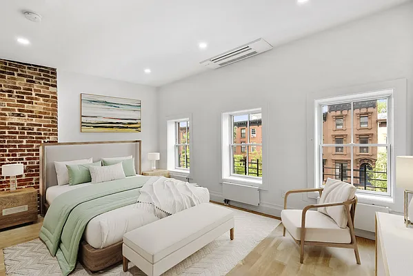 Rented by Compass | media 4