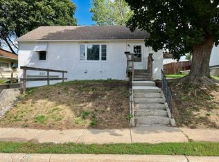927 Budd St, Fairmont, MN 56031