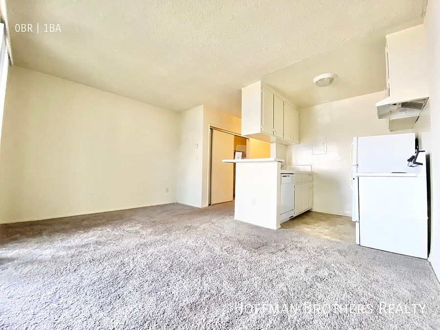 1st image of 1713 Corinth Ave #104A