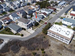 340 8th St S, Brigantine, NJ 08203