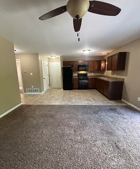 5268 Mulberry Ave #B2 — Photo 2