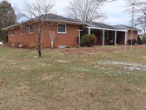 3rd image of 16820 Petmar Cir
