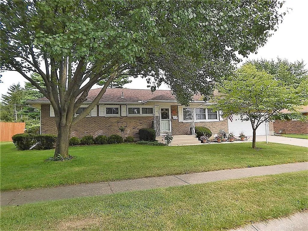 4266 Reno Rd photo 1