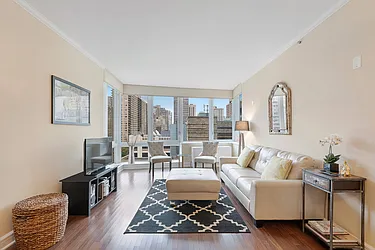 Rented by Nest Seekers International