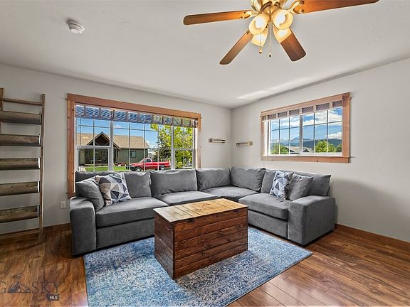 5th image of 1127 Ridgeview Trl