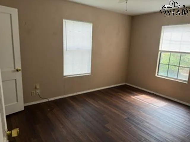 3021 Huskie Dr — Photo 8
