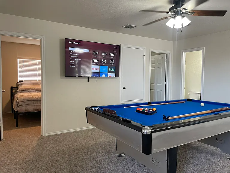 3738 Gallery Wls — Photo 43