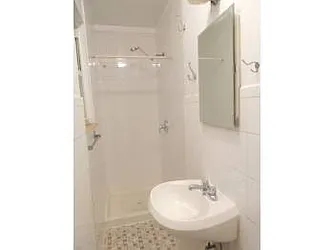 Rented by Gopal Realty Corp.