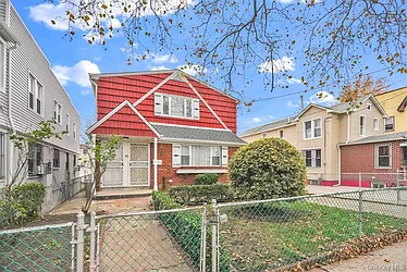 115-30 Inwood Street