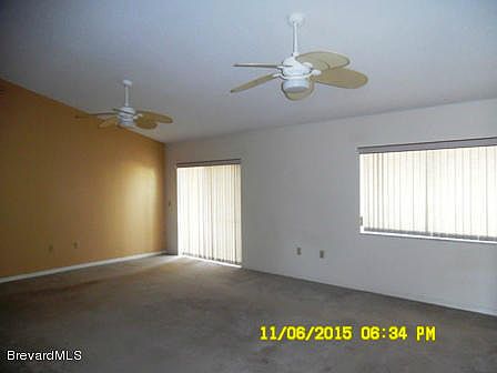 3rd image of 2503 Dorothy Cir