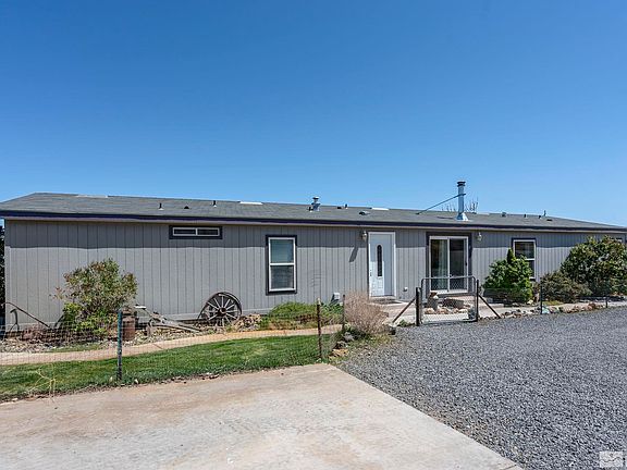 2nd image of 5880 Peek Ave