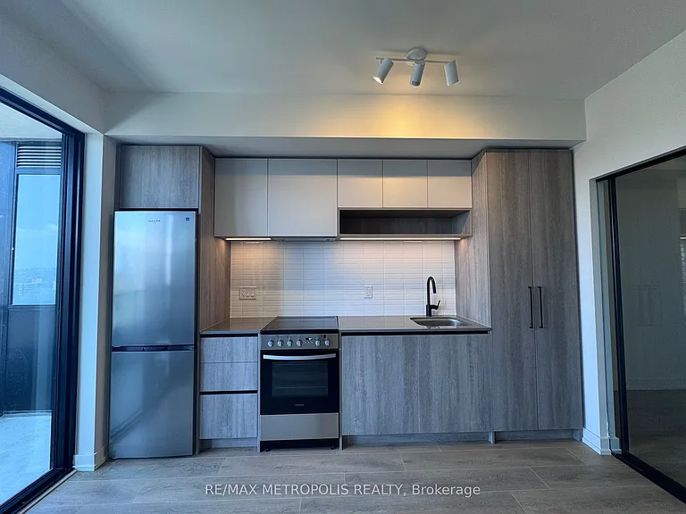 181 Sterling Rd #1418 — Photo 2