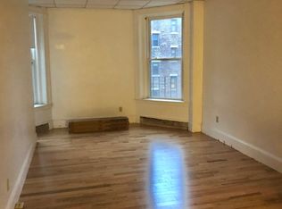 854 Beacon St #5R, Boston, MA 02215