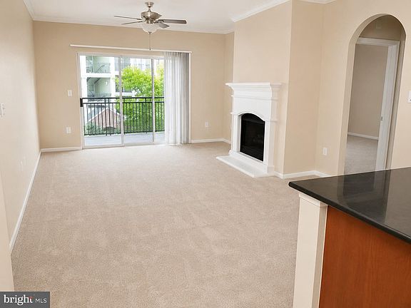 5th image of 12921 Centre Park Cir APT 301