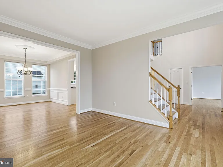 4314 Summit Pl — Photo 8