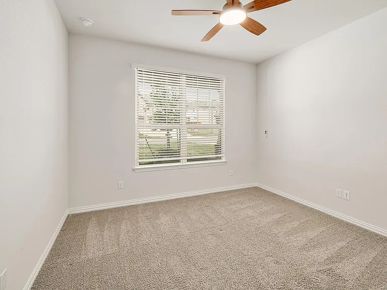 1228 Calendula Trl — Photo 24