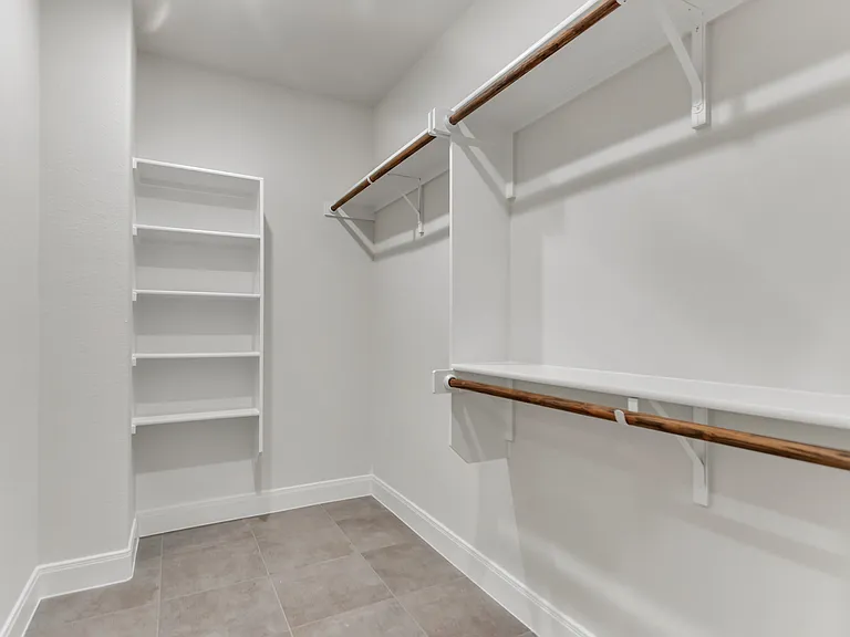 600 Park Cir — Photo 24