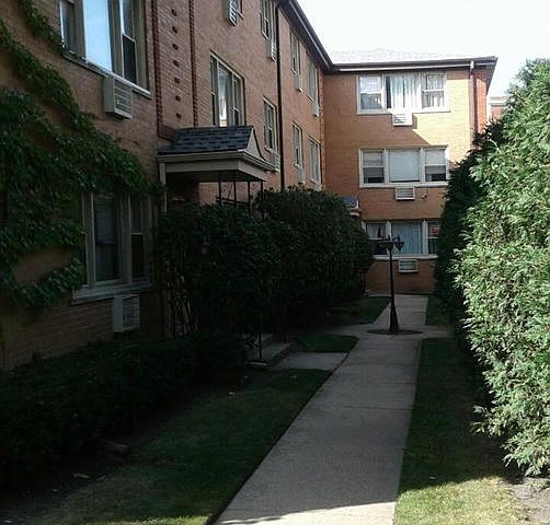 1st image of 1536 W Farwell Ave APT 1C