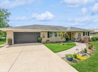 2706 Calmer Dr, Joliet, IL 60433