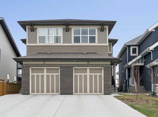 79 N Magnolia Heath SE, Calgary, AB T3M 2Z7