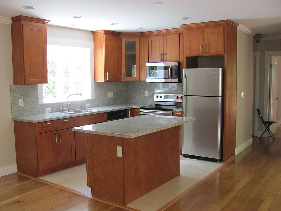 1st image of 1314 College Ave