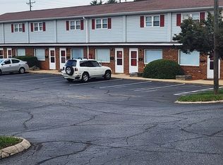 1027 Salisbury St UNIT D, Kernersville, NC 27284