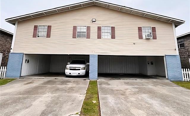 1st image of 917 W Monterey Ct APT A