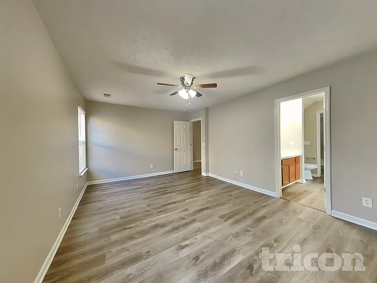 125 Ivy Hill Ln — Photo 7