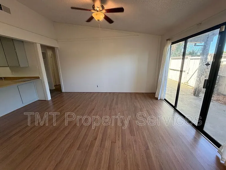 7847 Orchard Woods Cir — Photo 22