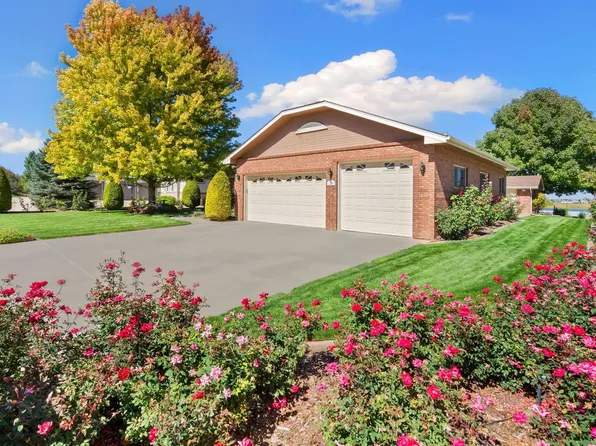2238 Breckenridge Dr, Berthoud, CO 80513