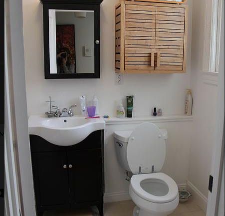 4th image of 1235 Oak St APT 2