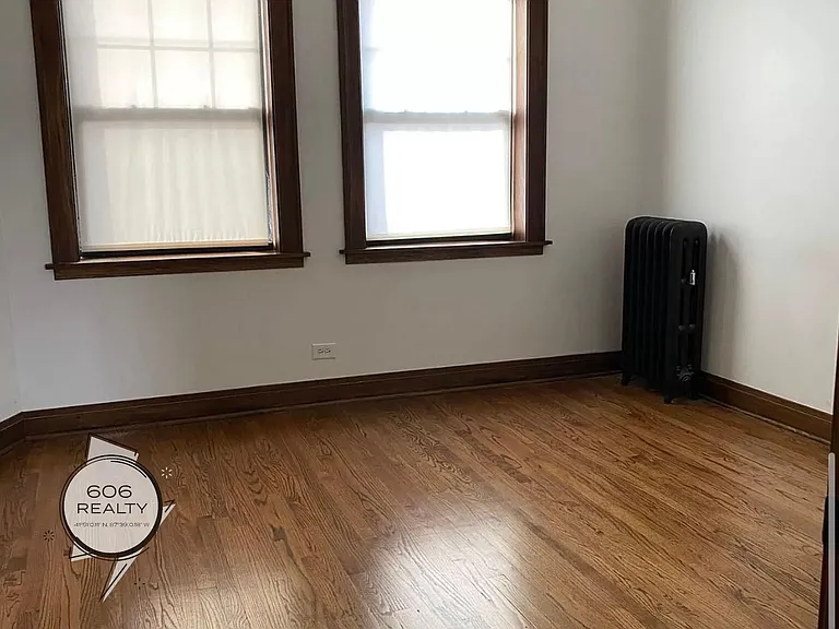3252 Maple Ave — Photo 9