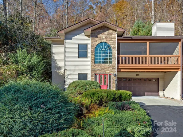 532 Qualla Cir, Brevard, NC 28712