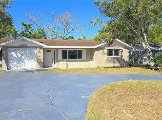 10835 Leeds Rd, Port Richey, FL 34668