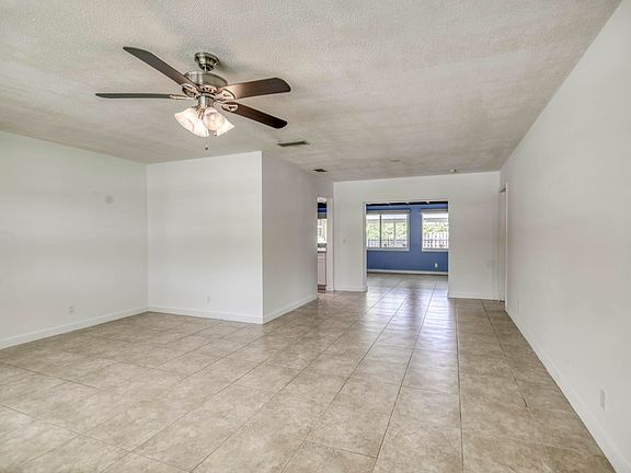 5th image of 4359 Daffodil Circle N