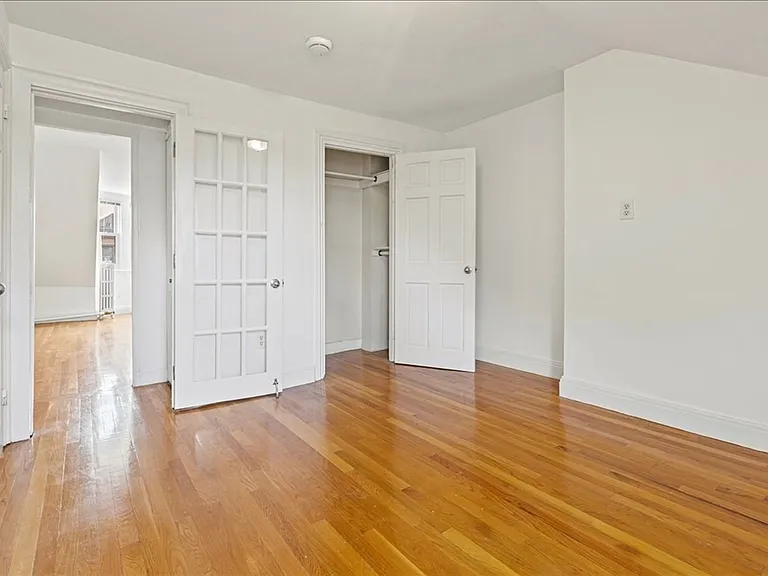619 Tremont St #4 — Photo 7