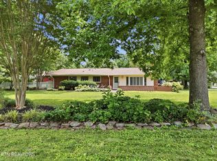501 Rockingham Dr, Knoxville, TN 37909