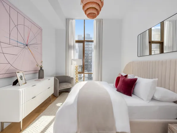 215 East 19th Street image 17 of 29